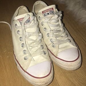 white low top converse
